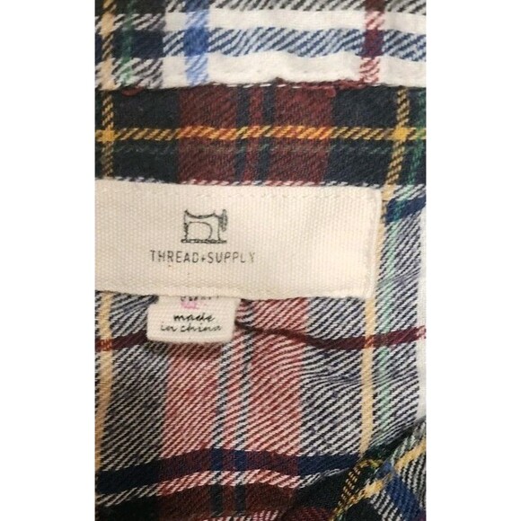 Threads+ Supply Red Flannel Longsleeve Camping Hiking Outdoors Button Down Top S - Picture 3 of 4